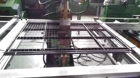 Saldatrice a punti automatica CNC